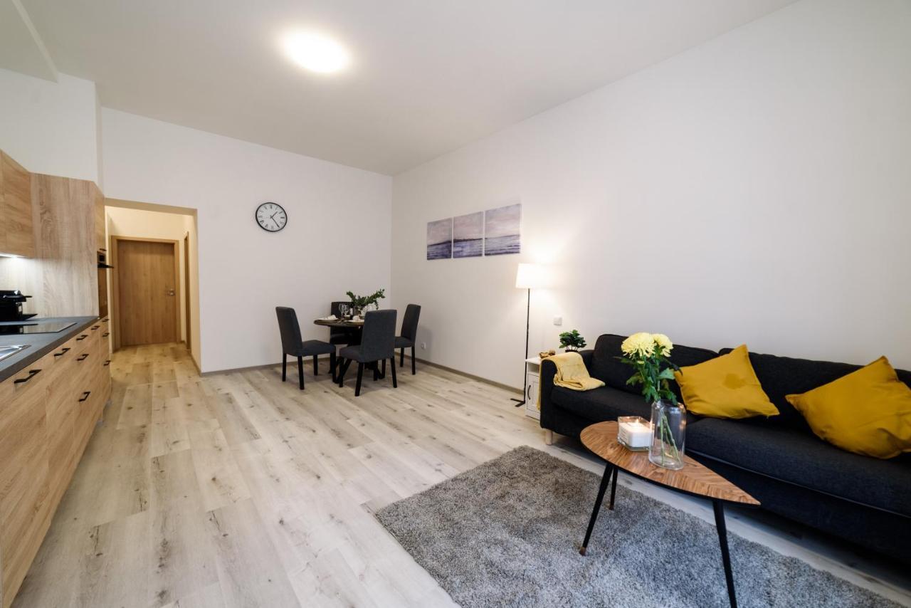 New Apartments Near Dancing House Πράγα Εξωτερικό φωτογραφία