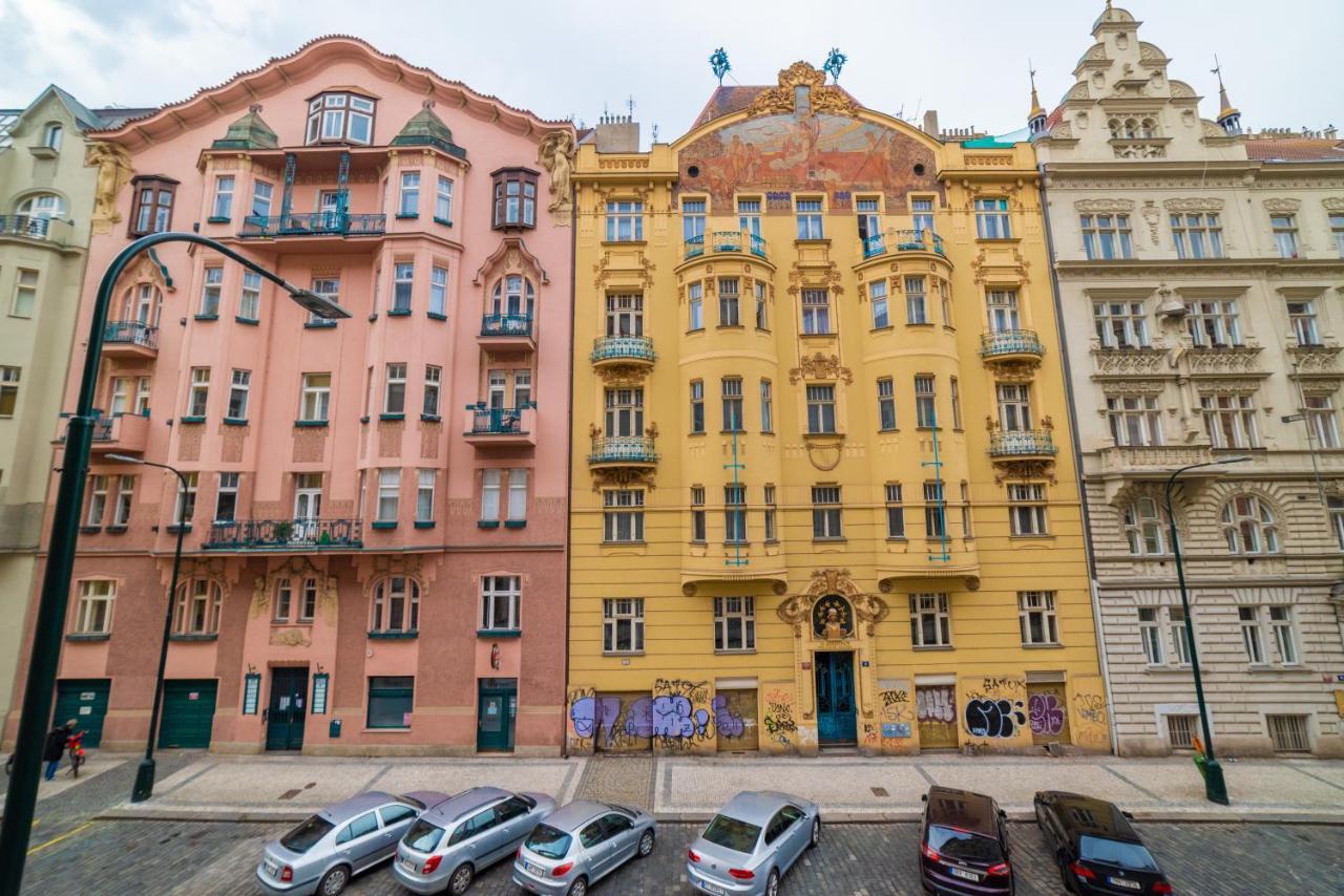 New Apartments Near Dancing House Πράγα Εξωτερικό φωτογραφία